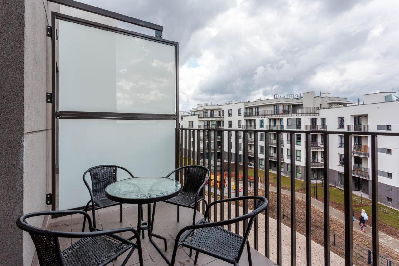 Chill Apartments Airport Ursynow ワルシャワ エクステリア 写真