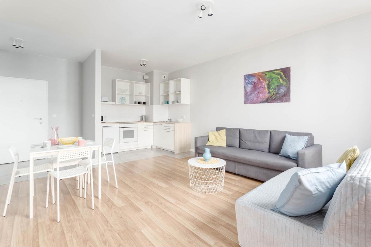 Chill Apartments Airport Ursynow ワルシャワ エクステリア 写真
